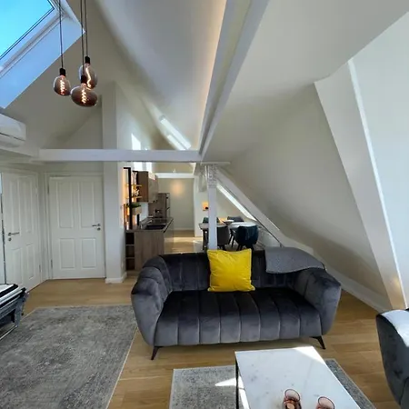 Wartburgblick Direkt Am Bahnhof